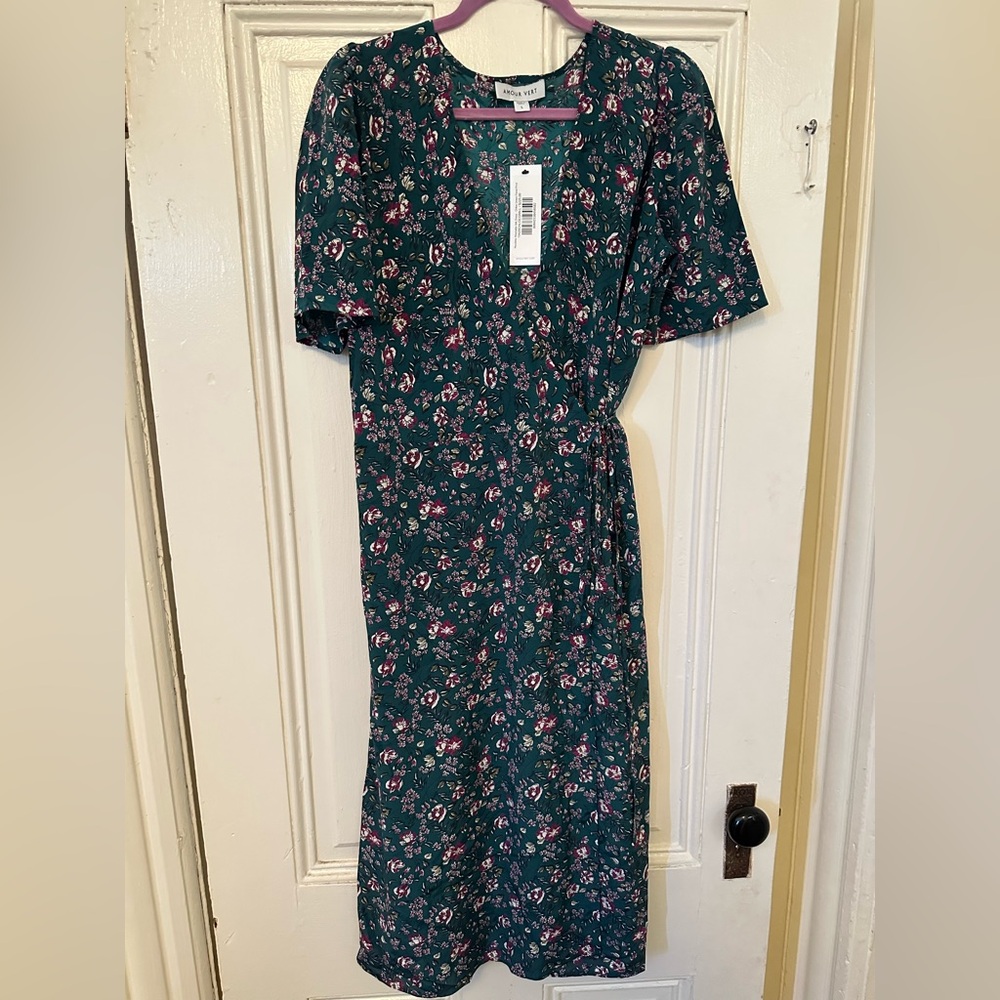 Sold - Picture 5 of 12